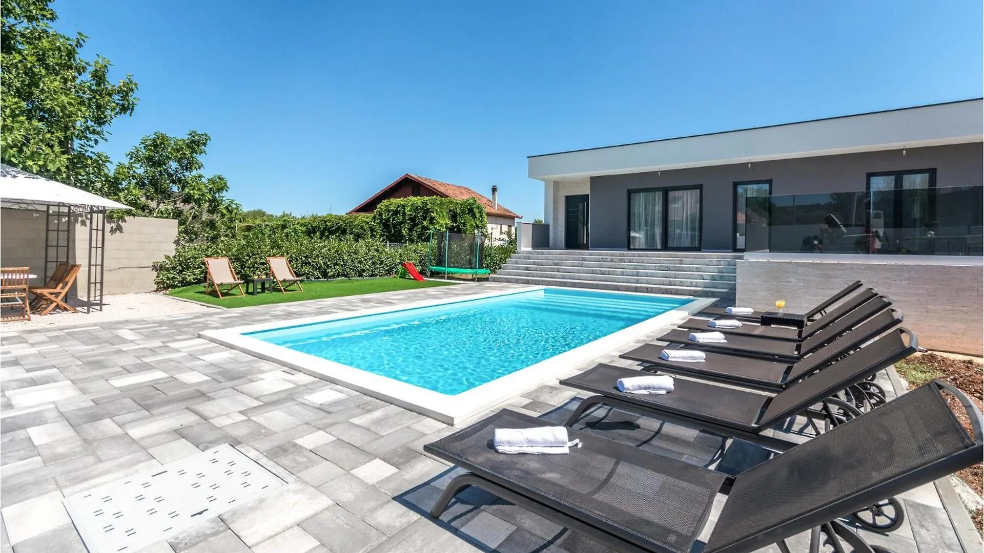 3 Bedroom Beautiful Home In Rastane Donje Donje Rastane Croatia